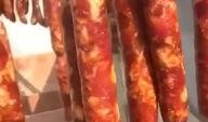 香肠制作爆料方法视频讲解,视频详解，轻松掌握家庭香肠制作技巧